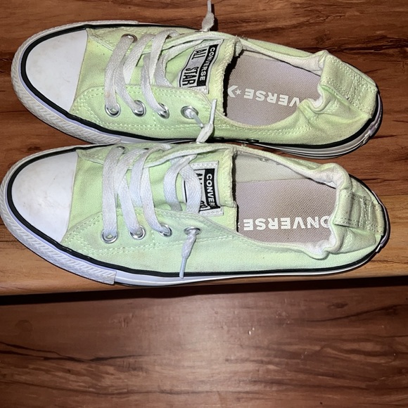 Women’s Chuck Taylor Converse - Picture 3 of 6